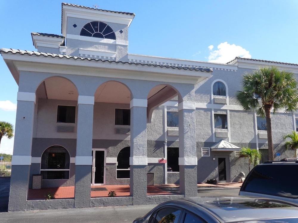 Photo 42