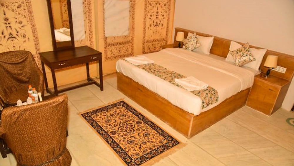 Classic Thar Resort Camp