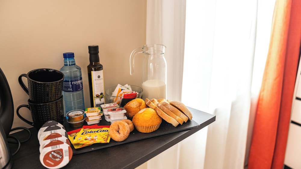 Qazris Suites