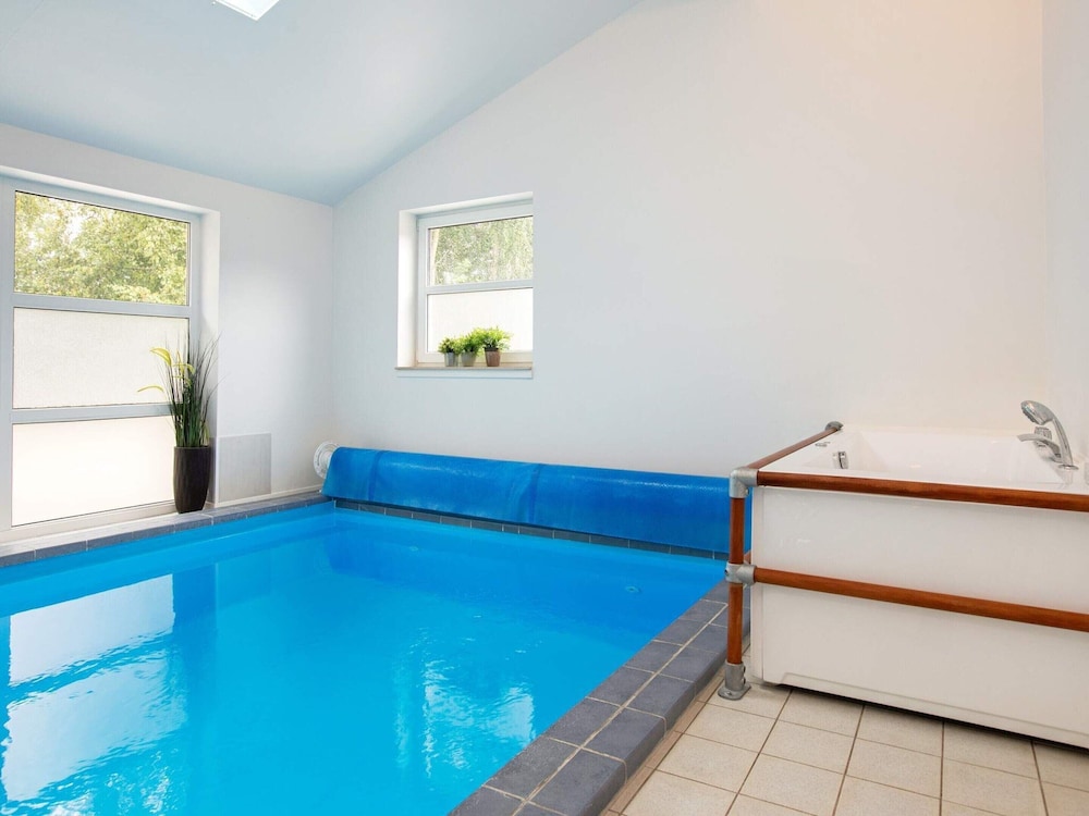 12 Person Holiday Home in Vaeggerlose-by Traum