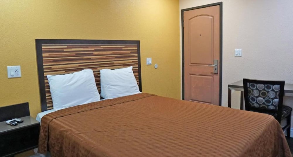 Holly Crest Hotel - Los Angeles, LAX Airport 5