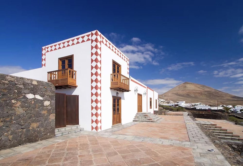 Casa Rural Hero With 5 Bedrooms and 4 Bathrooms