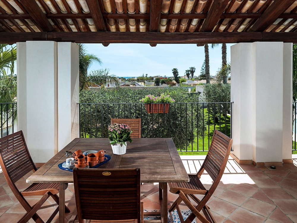 Holiday Home in Marsala Near Sandy Beach photo 2