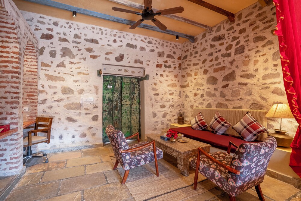 Maya Luxury The Quila Udaipur