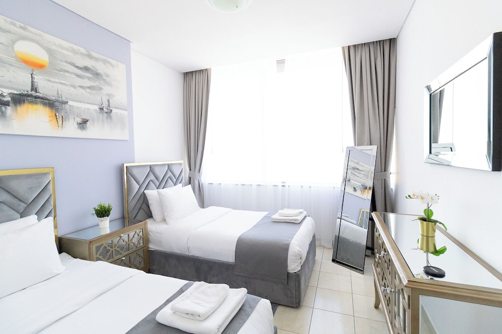 HAPPY SEASON I Sky Gardens in DIFC 1BR