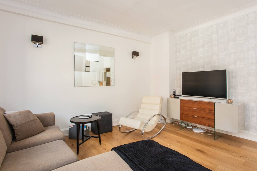 Modern 2 Bedroom Apartment in Marble Arch