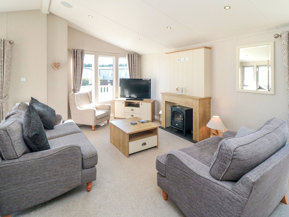 28 Finch