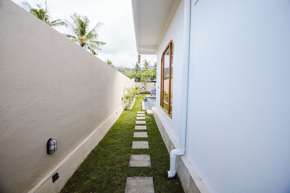 Bukti Garden Villa