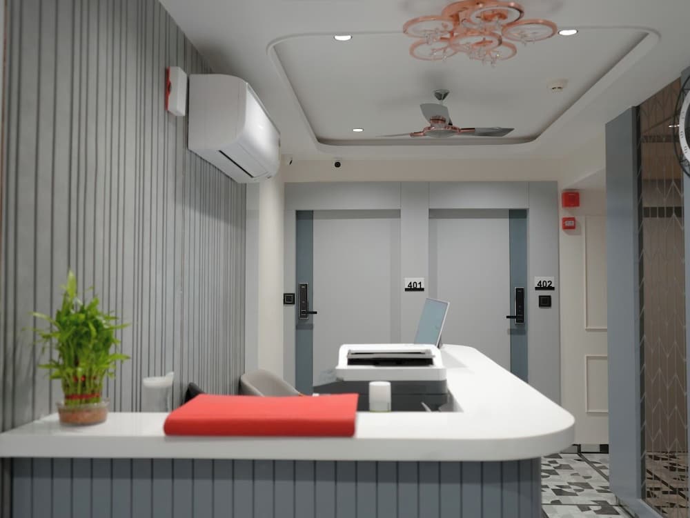 Hotel Laxus
