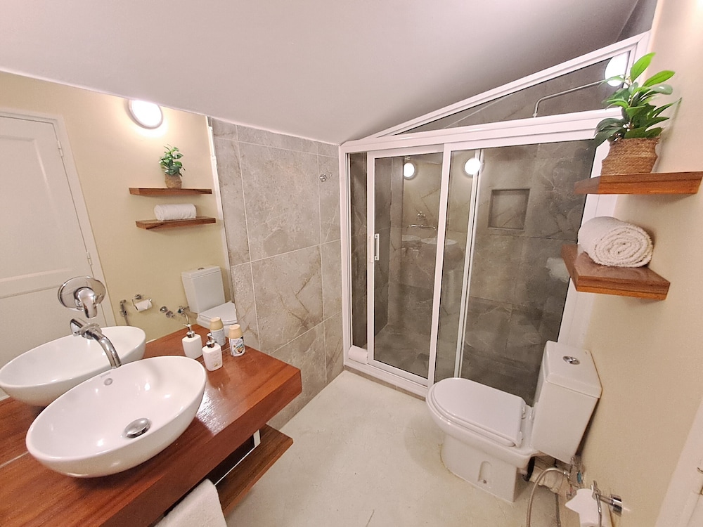 Joli Guesthouse