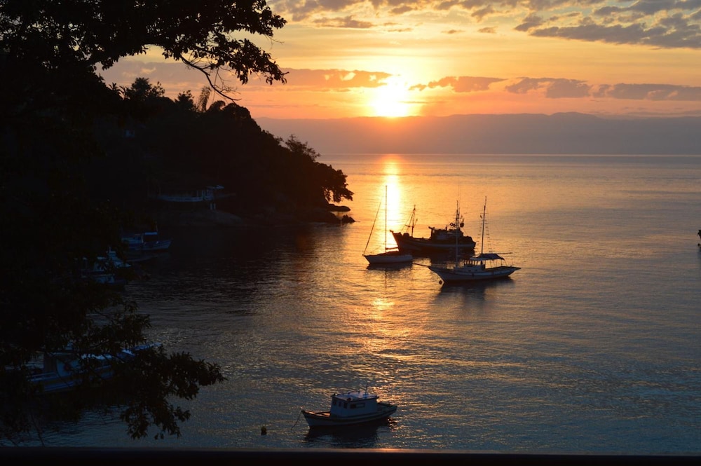 Vila Pedra Mar