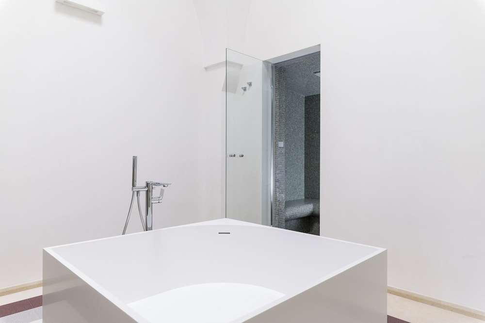 Hydeout Palace - Luxury &Spa Suites by Wonderful Italy