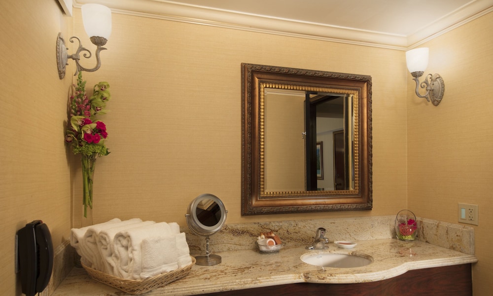 Orlando Vacations - Peppermill Resort Spa Casino - Property Image 60