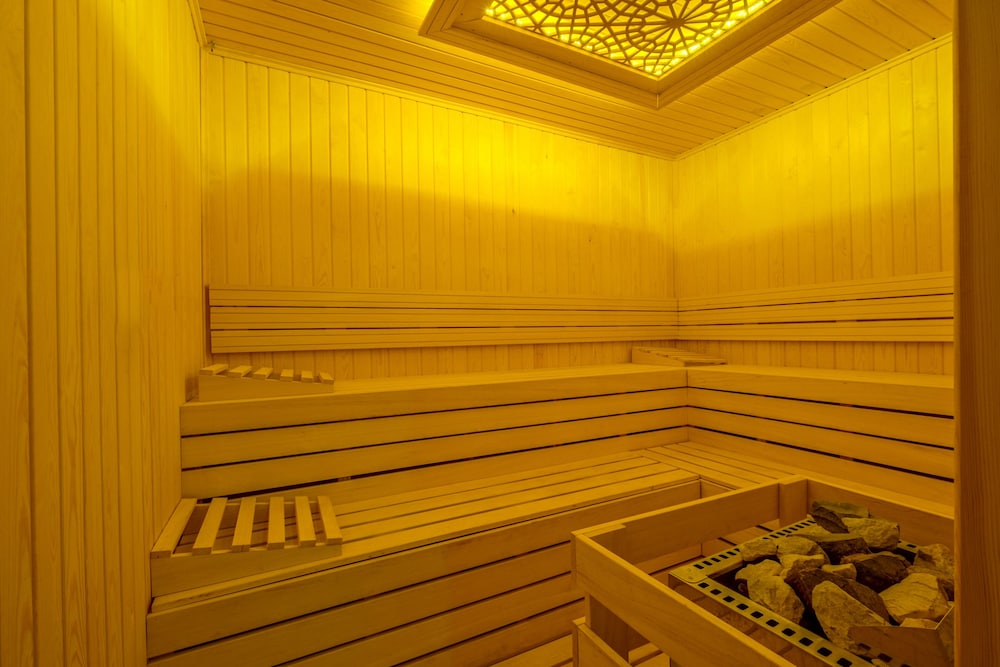 Highclere Hotel and Spa - Image 72