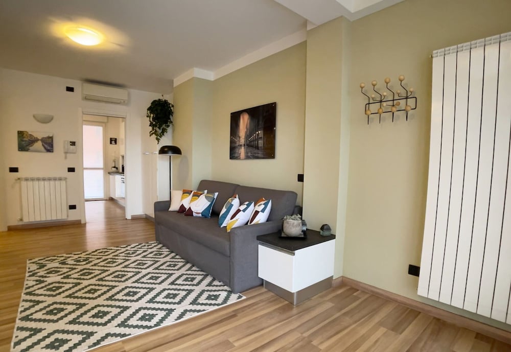 Apt With Gym in Bovisa Milan