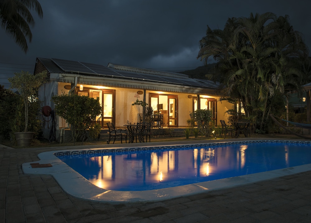 Auberge Chez Plume