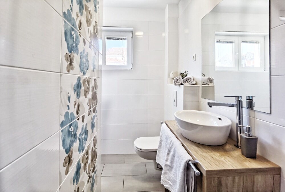 Boutique Rooms - With Pool - 1 - R101