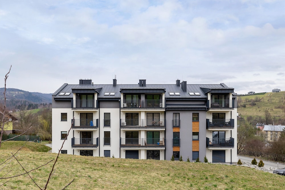 Memorable Apartment in Wisla by Renters