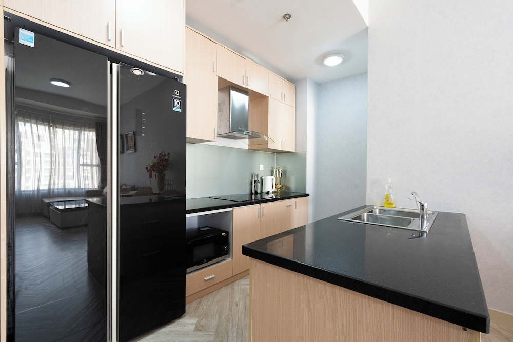 Annie Apartment - Rivergate Resident