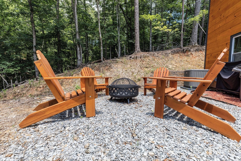 Cozy Cabin in Ellijay Near Blue Ridge
