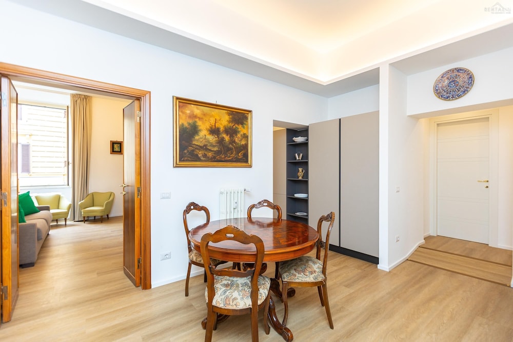 Cola di Rienzo Apartment