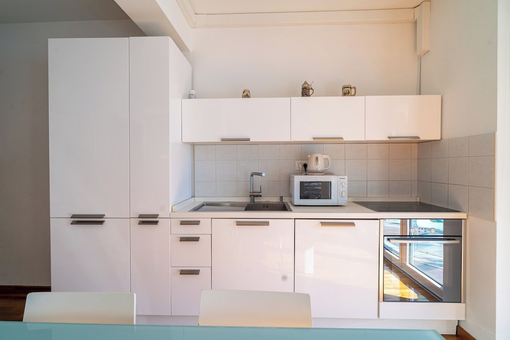 Apartment Kolovare