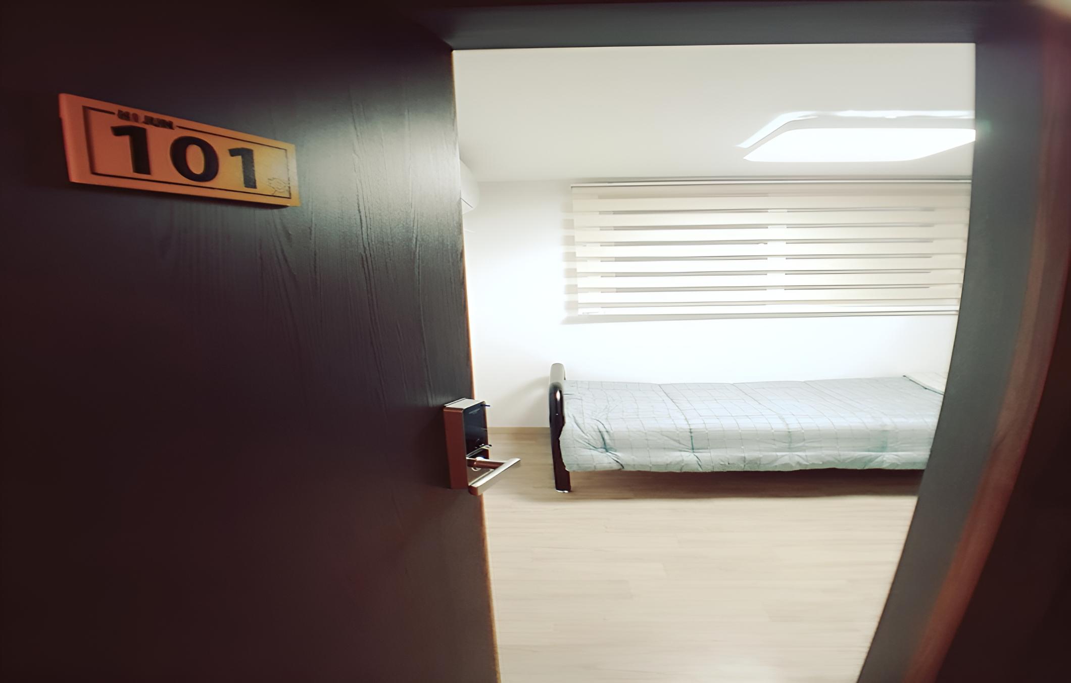 Little Star Guesthouse