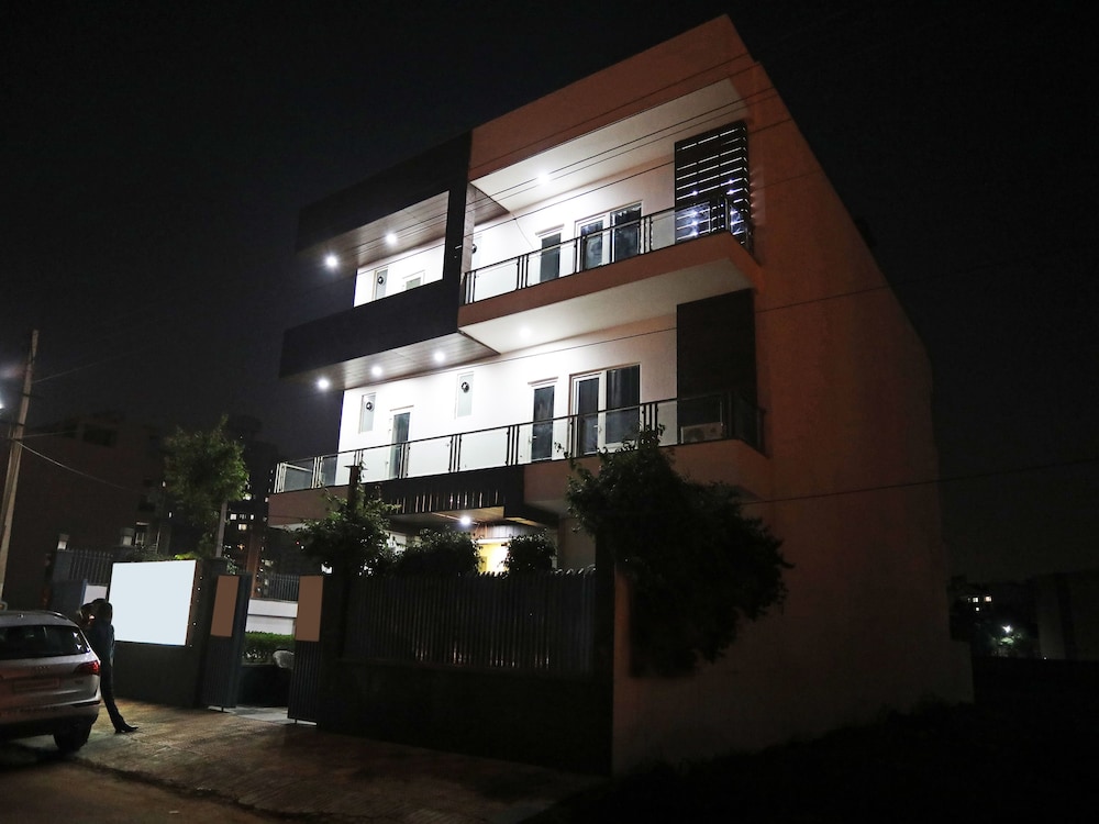 OYO 11004 Heritage India Residency
