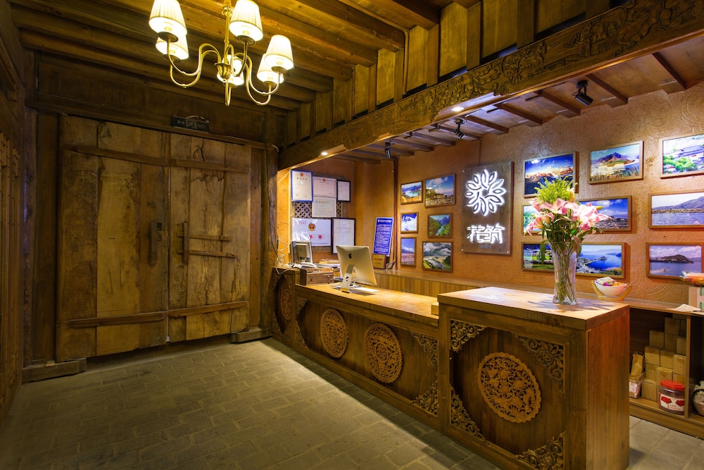 Hua Zhu Fansu Yunju Homestay