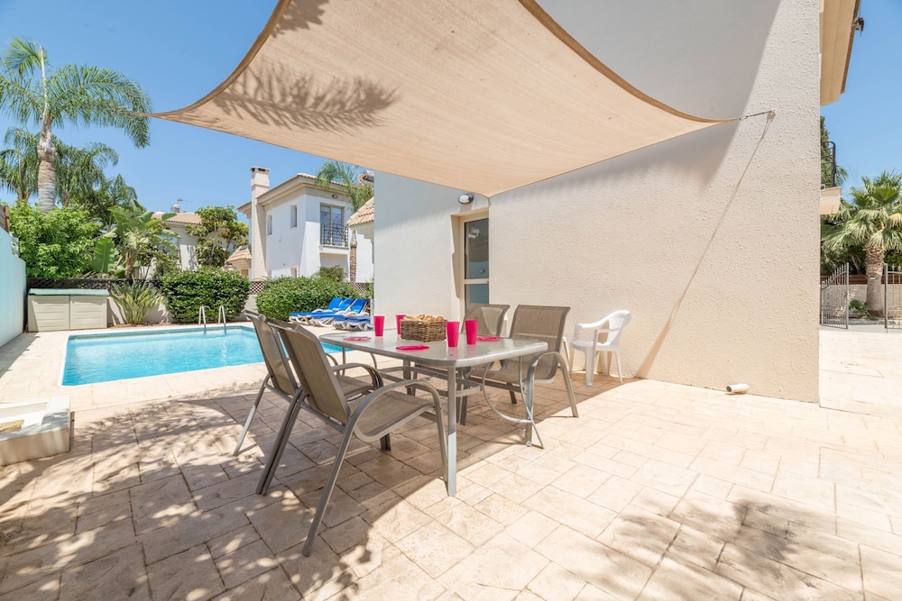 Villa Lindo in Protaras