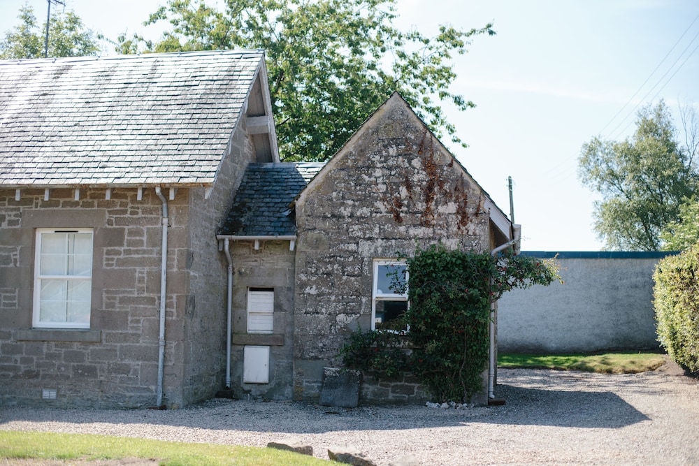 Cardross Estate Holiday Cottages