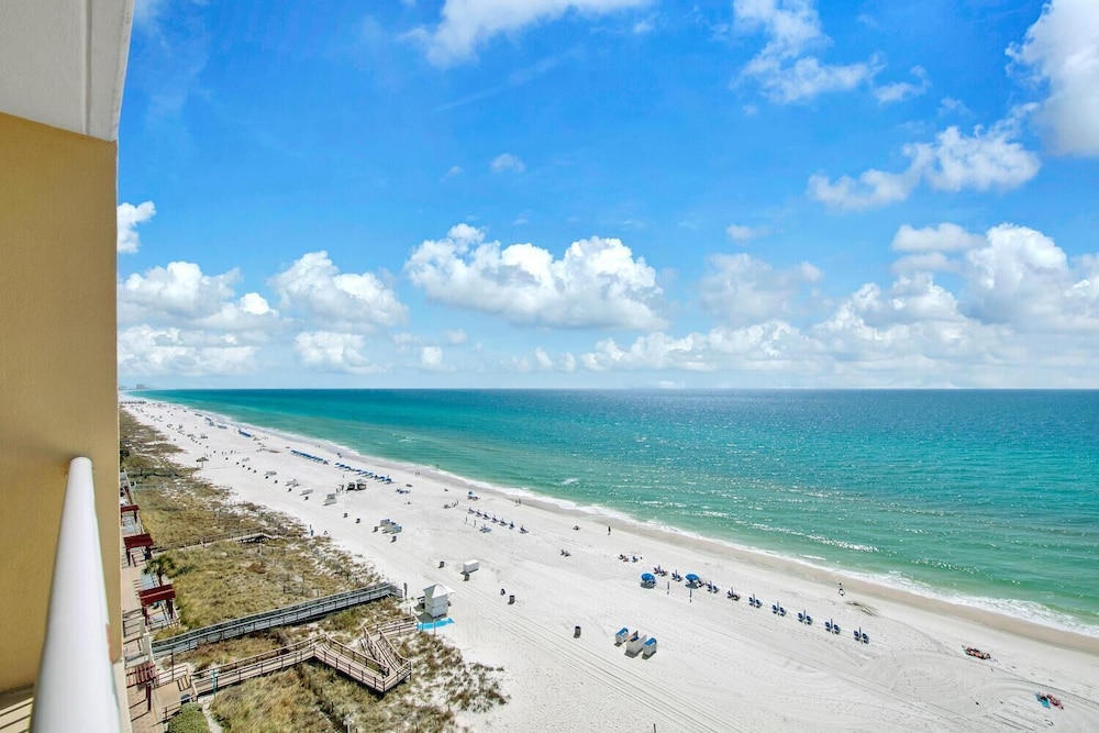 Majestic Beach Towers 1-1005