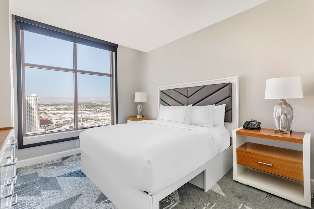 Hilton Grand Vacations Club on the Las Vegas Strip photo 9