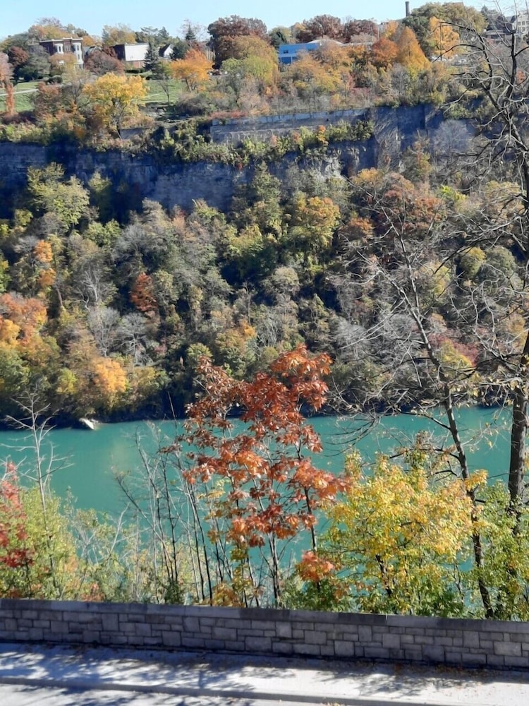 Niagara Grandview Boutique hotel