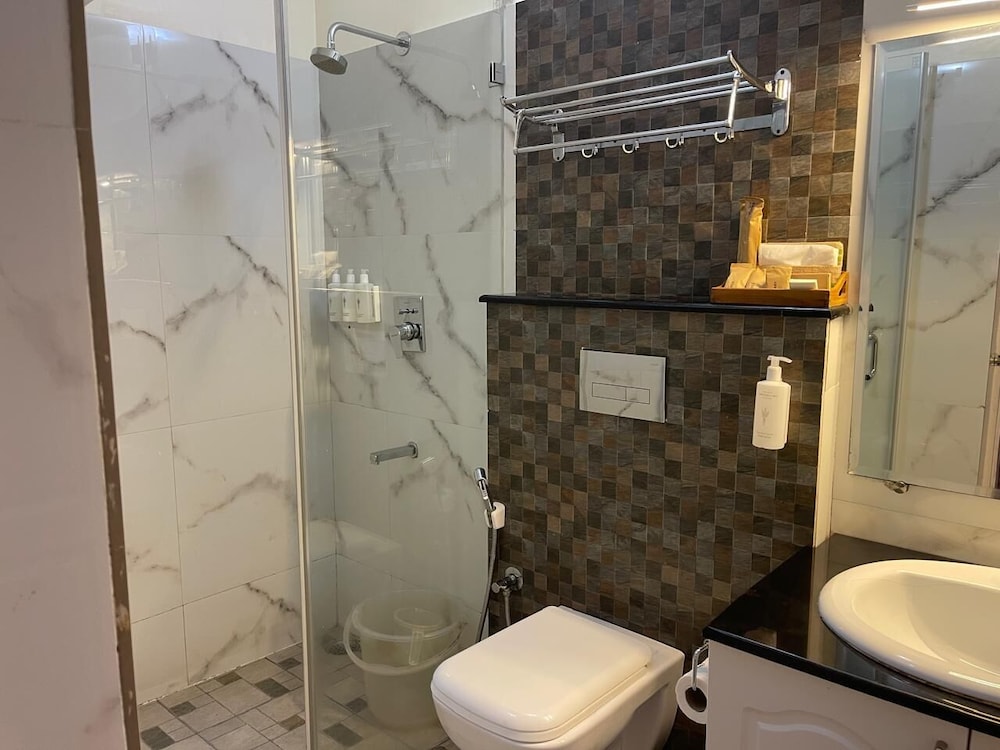 Rosewood by Nature resorts & stays