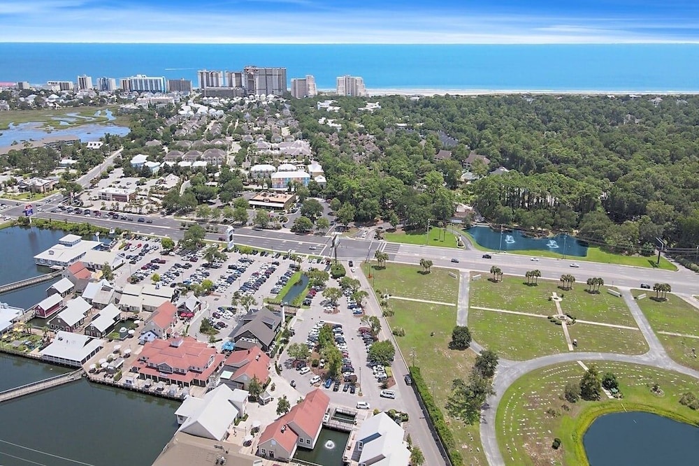 Ocean Creek North Tower F11 2 Bedroom Condo