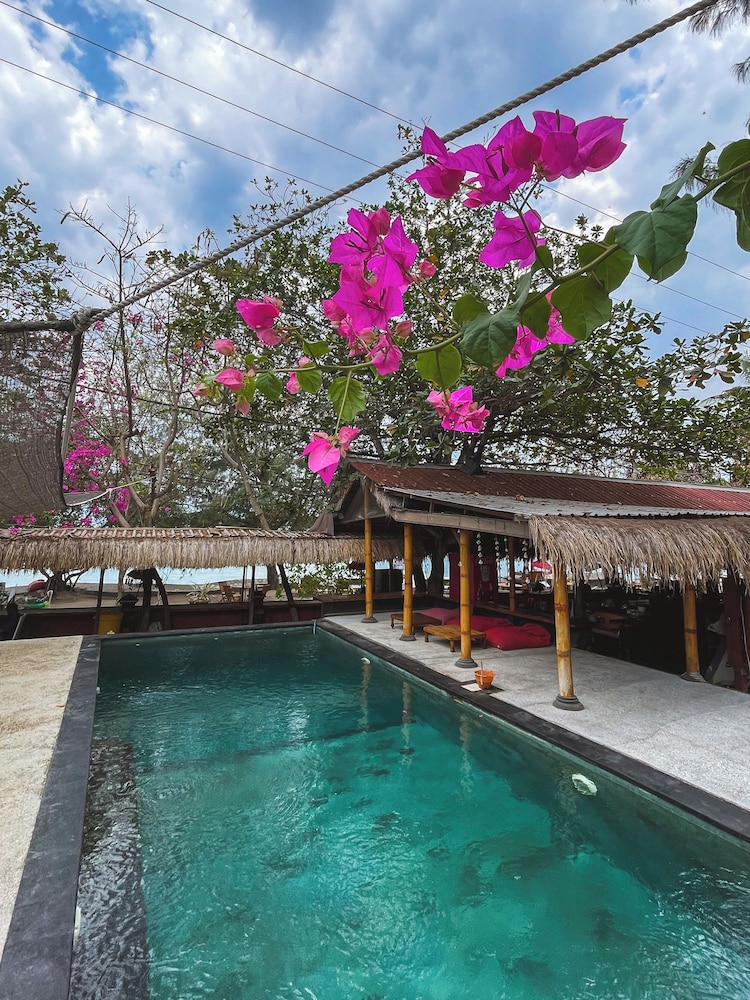 Villa Bulan Madu Gili Air