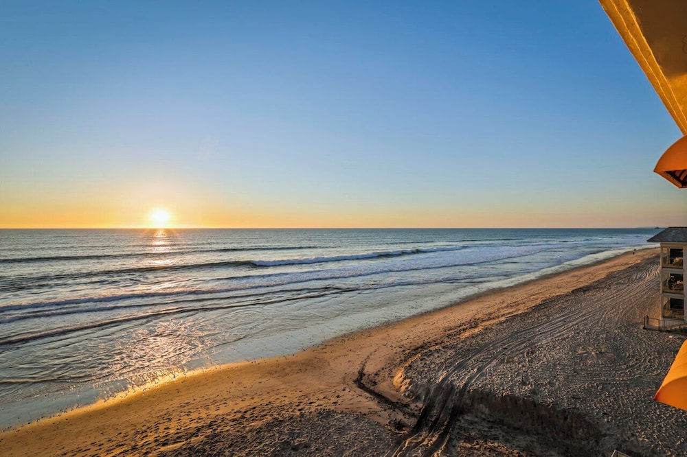 Seashore on the Sand