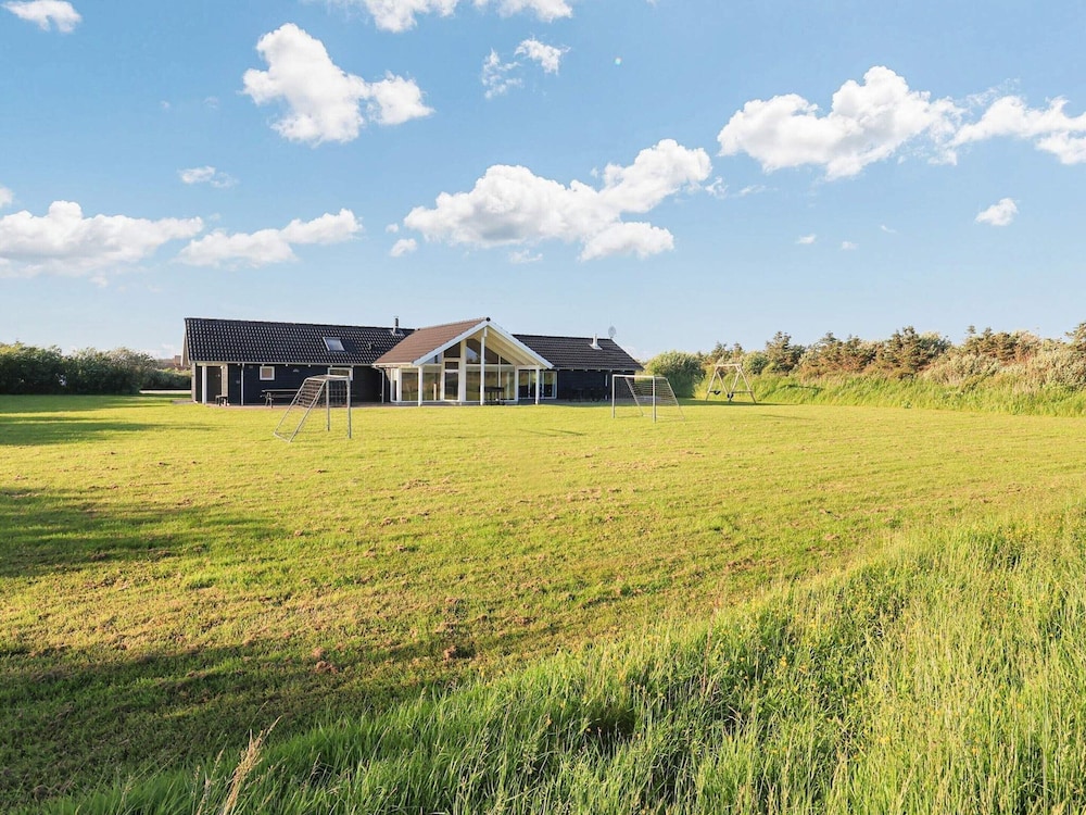 4 Star Holiday Home in Lokken