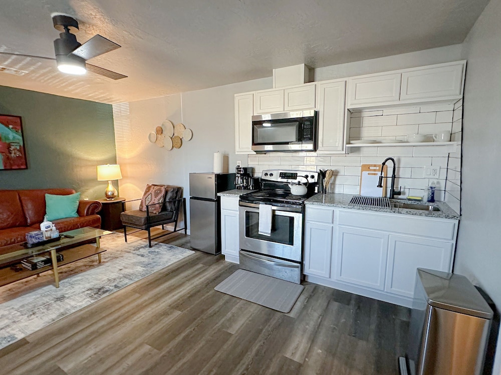 Serene 1BR Escape Near Bricktown - 32A