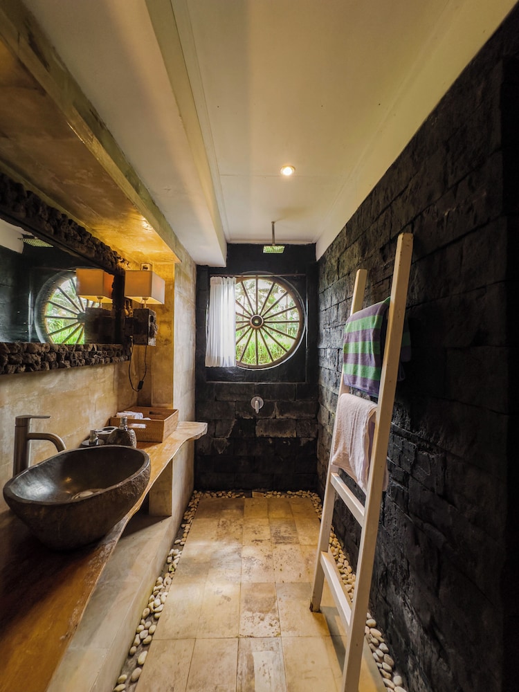White Cubes Villas