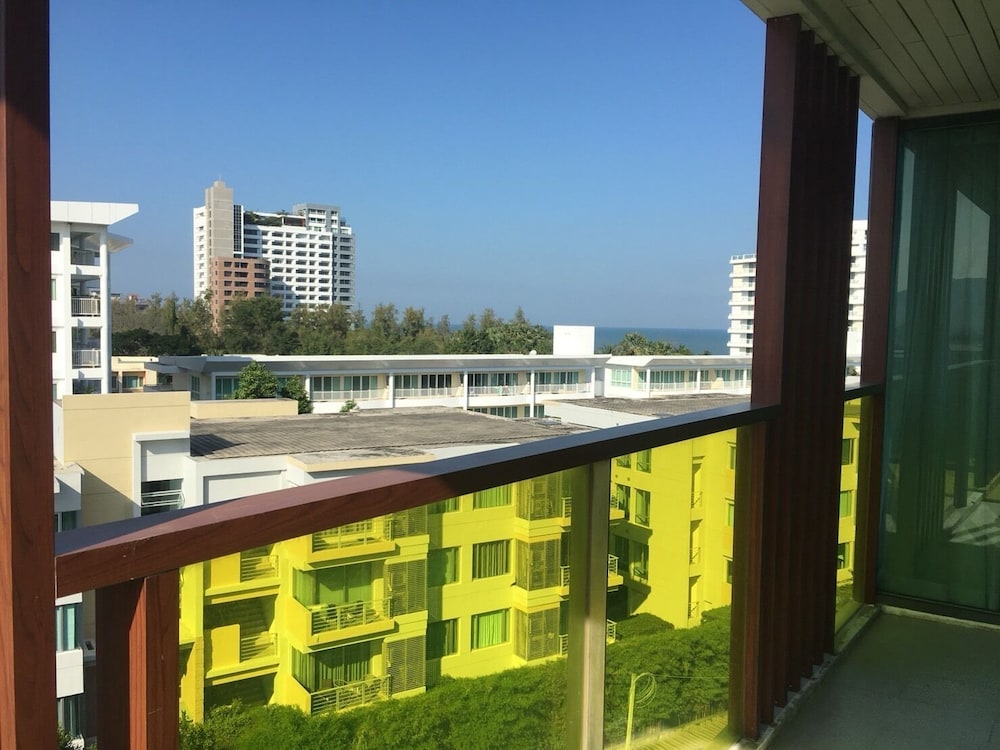 Hua Hin Beach Rocco Condo by THR
