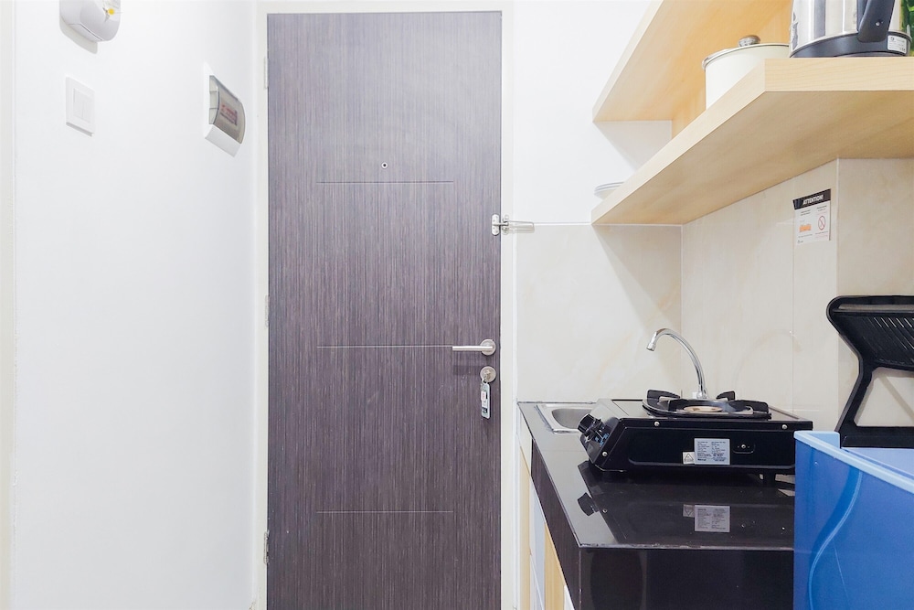 Simply Look Studio At Serpong Garden Apartment
