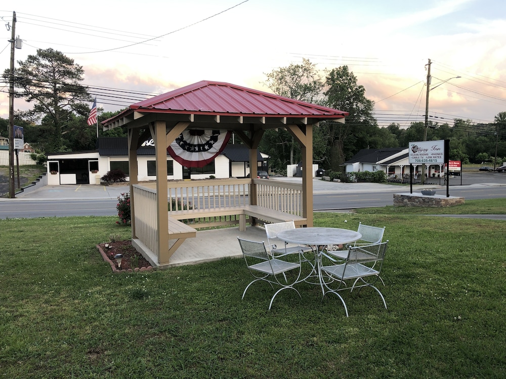 Ellijay Inn