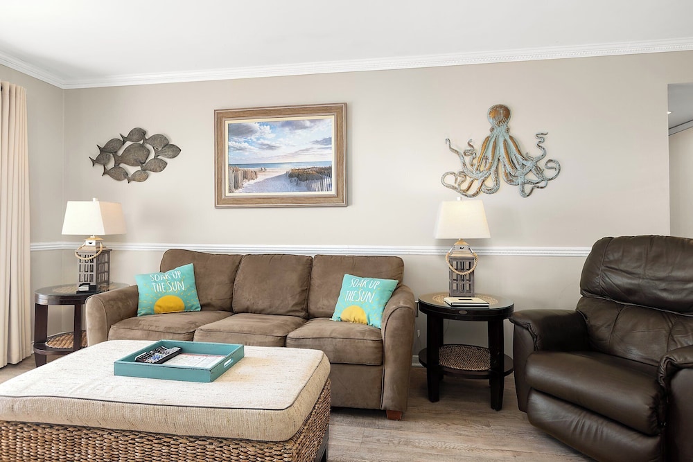 Surfside Shores by Southern Vacation Rentals