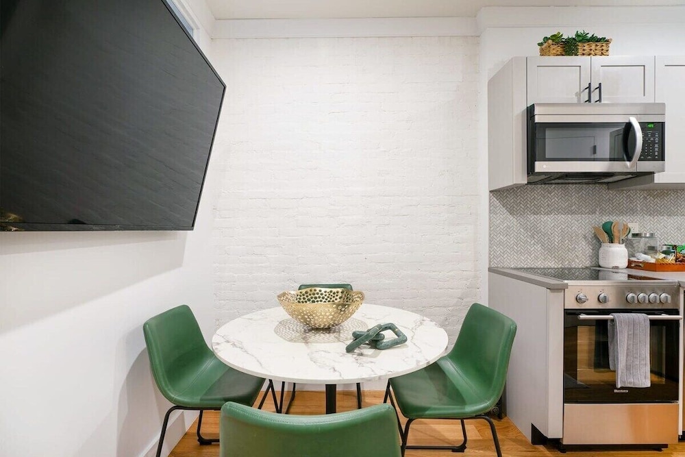 1288 UES Apartments