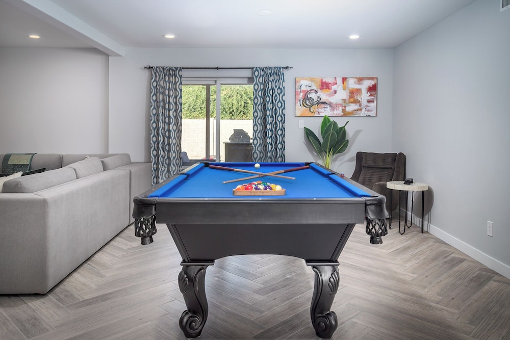 Sunhaven -pool Heat Available - Walk to Old Town