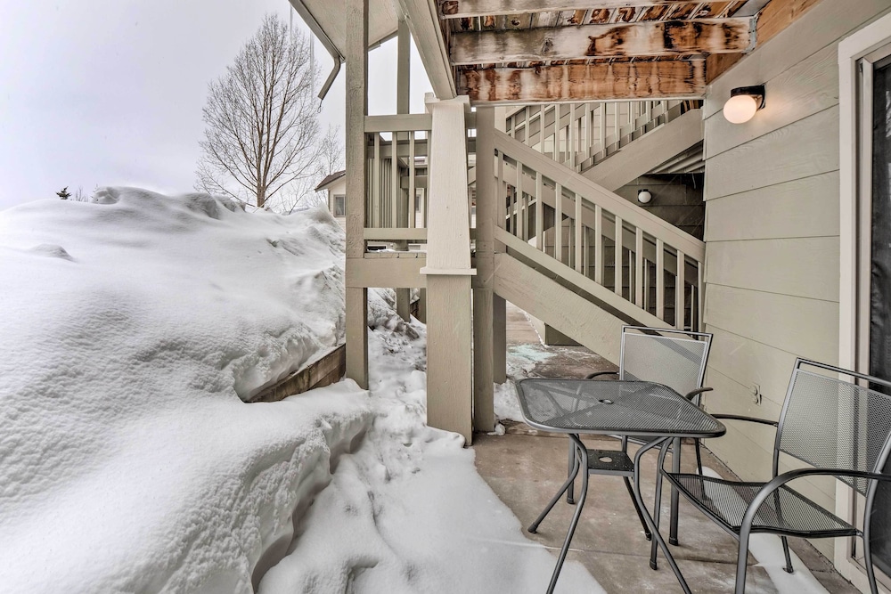 Frisco Condo w/ 2 Hot Tubs: Steps to Lake Dillon view 3