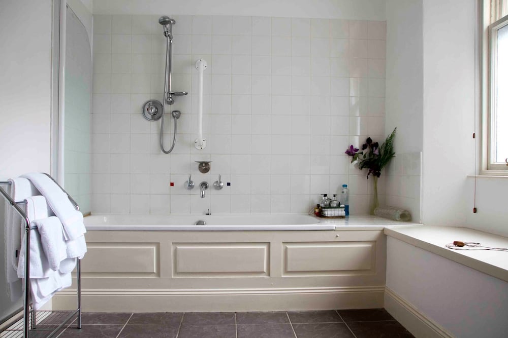 Airlie House Self-Catering