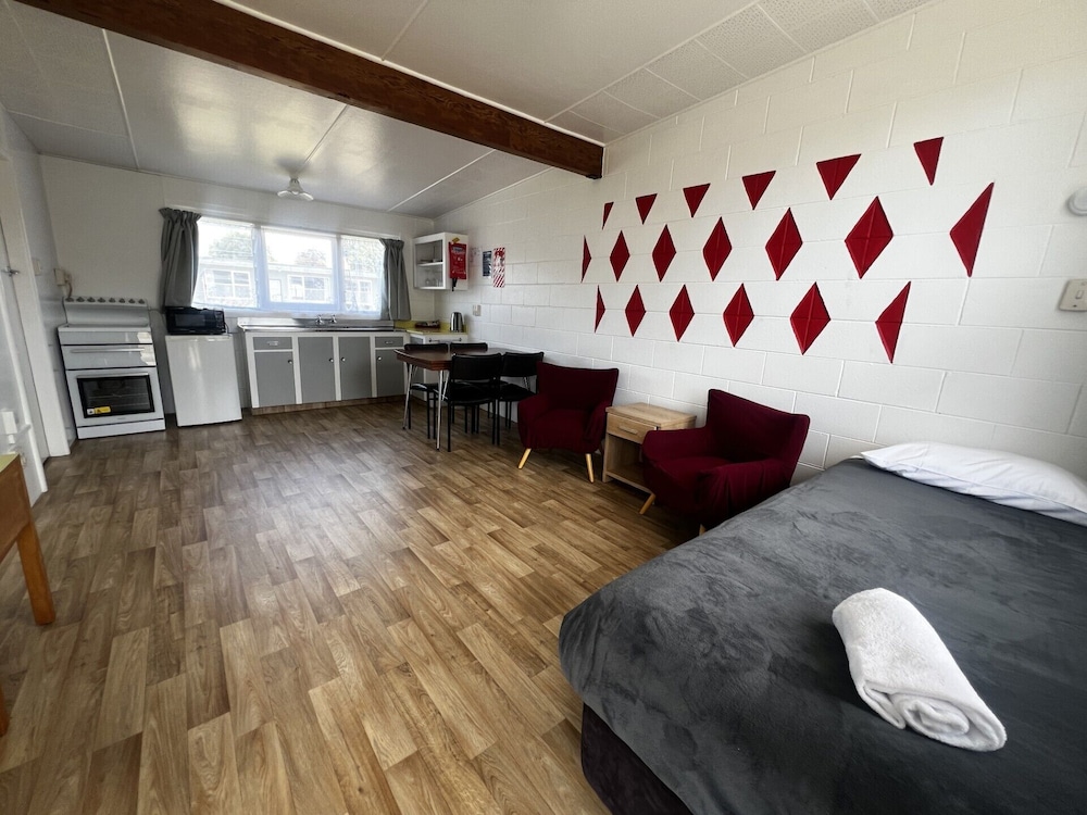 Bings Motel